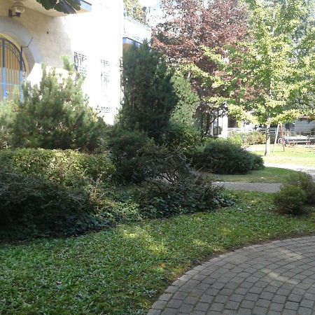Lily Apartman Budapest Ngoại thất bức ảnh