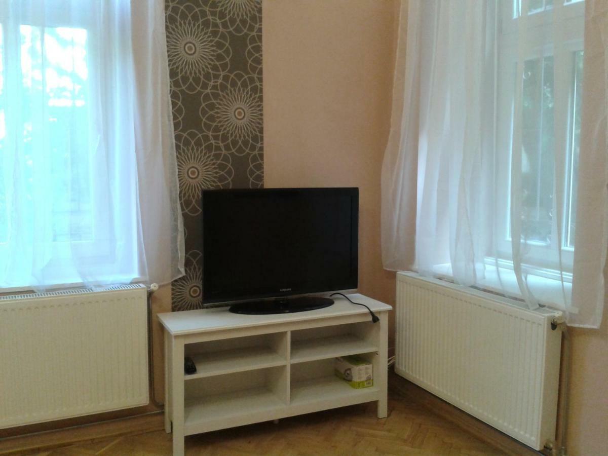 Lily Apartman Budapest Ngoại thất bức ảnh