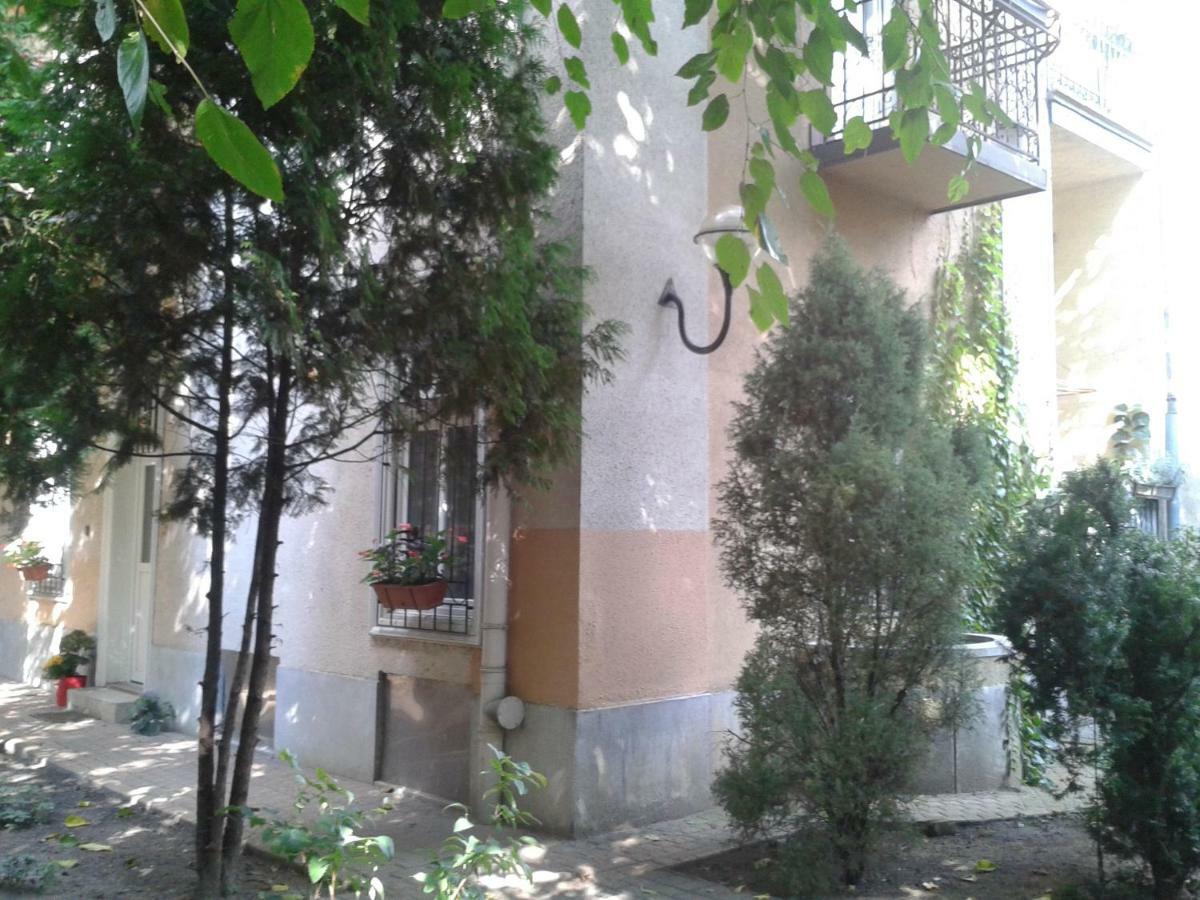 Lily Apartman Budapest Ngoại thất bức ảnh